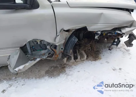 2003 Chevrolet Silverado 1500 Work Truck из США, поврежденный, VIN 1GCEK14X03Z244146